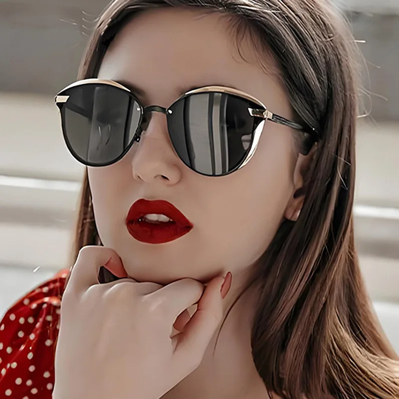 Women Polarized Round Sunglasses Luxury Vintage Designer Brand UV400 Fashion Trendy Eyewear For Female Daily Outdoor
Women Polarized Round Sunglasses Luxury Vintage Designer Brand UV400 Fashion Trendy Eyewear For Female Daily Outdoor