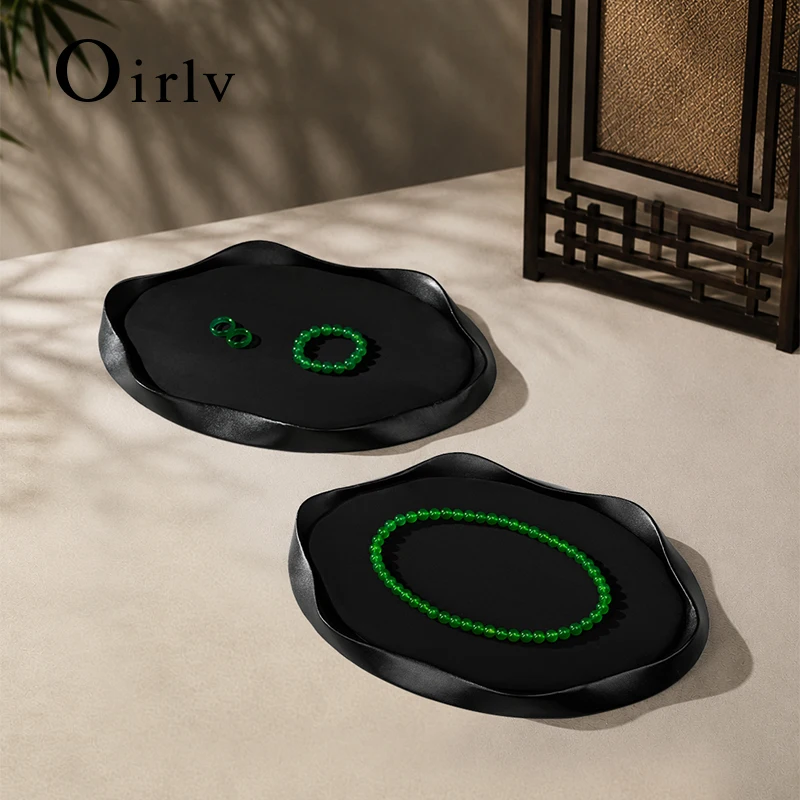 Oirlv Irregular PU Leather Jewelry Display Tray Soft Velvet Lined Bead Bracelet Storage Plate Large Jewelry Show Tray for Shop
Oirlv Irregular PU Leather Jewelry Display Tray Soft Velvet Lined Bead Bracelet Storage Plate Large Jewelry Show Tray for Shop