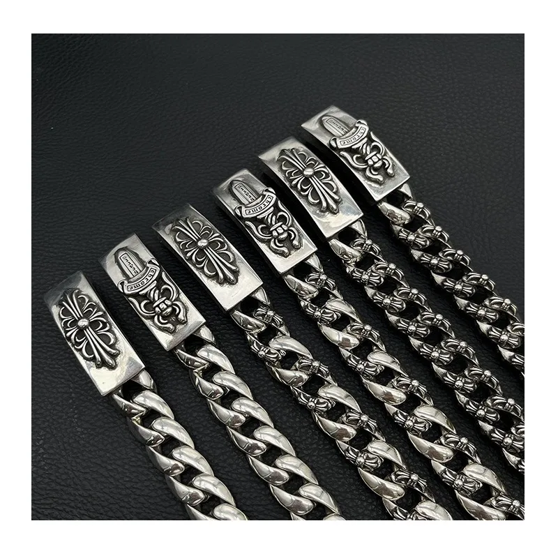 Chaoxuan Retro Long Cross Flower Bracelet Glossy Full Flower Chain Cuban Chain Sword Classic Domineering
Chaoxuan Retro Long Cross Flower Bracelet Glossy Full Flower Chain Cuban Chain Sword Classic Domineering