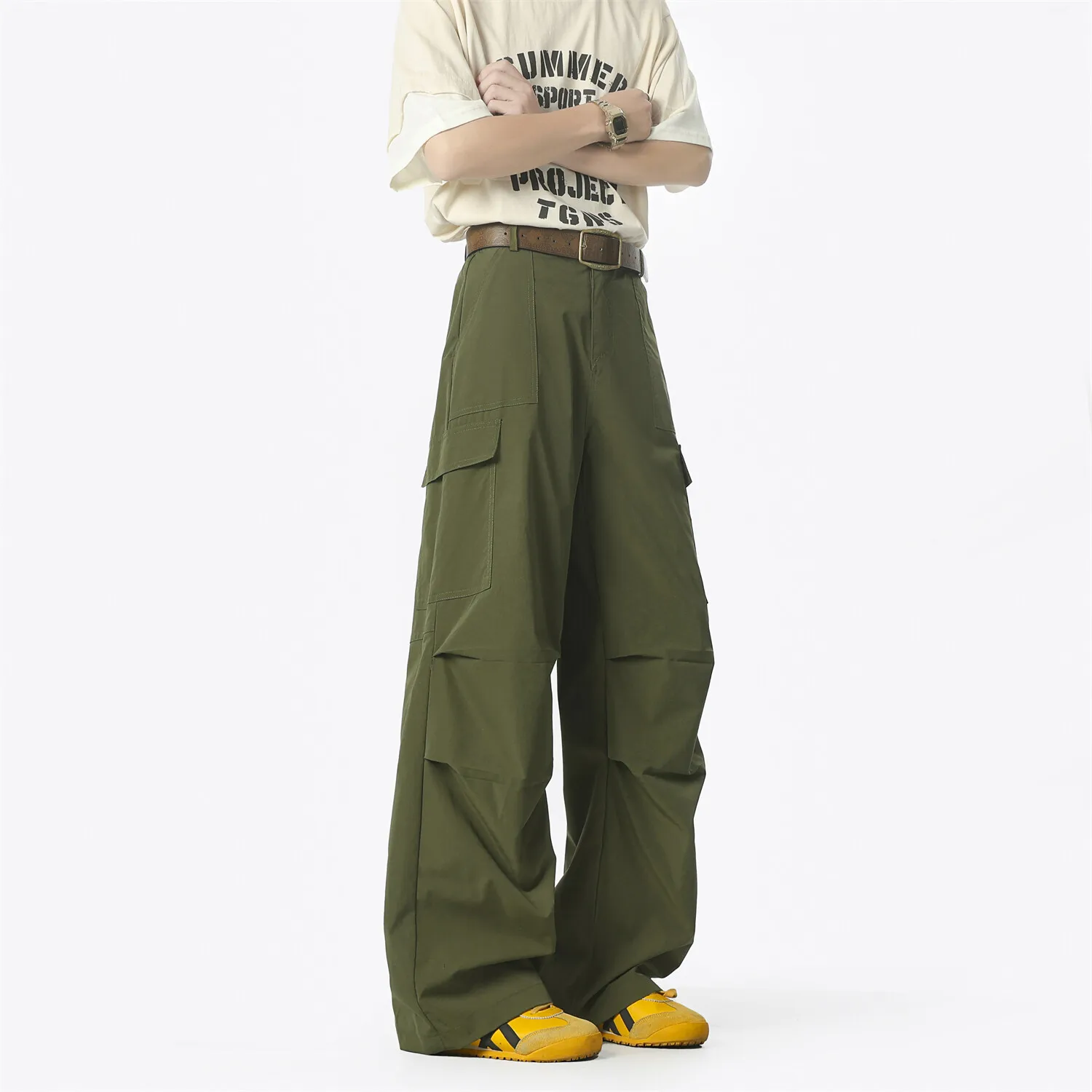 Autumn New Wide Leg Pocket Cargo Pants Men Trousers Neutral Loose Casual Straight Outdoor Fashion Pants Sweatpants 4XL
Autumn New Wide Leg Pocket Cargo Pants Men Trousers Neutral Loose Casual Straight Outdoor Fashion Pants Sweatpants 4XL