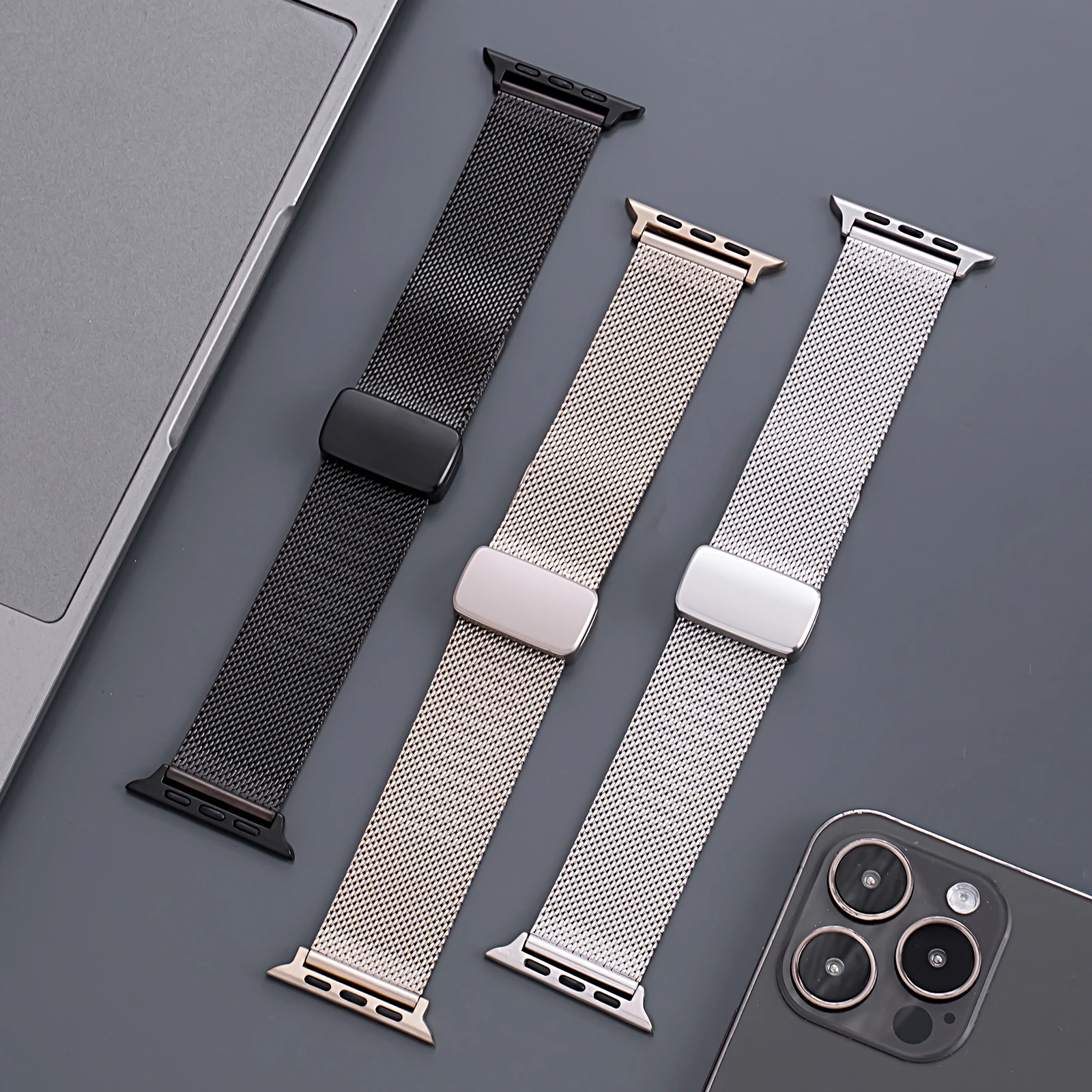 Soft magnetic buckle mesh strap for Apple Watch Ultra 49mm 46/45/44/42 41/40/38 sliding magnetic buckle strap for iwatch 10/9/8
Soft magnetic buckle mesh strap for Apple Watch Ultra 49mm 46/45/44/42 41/40/38 sliding magnetic buckle strap for iwatch 10/9/8