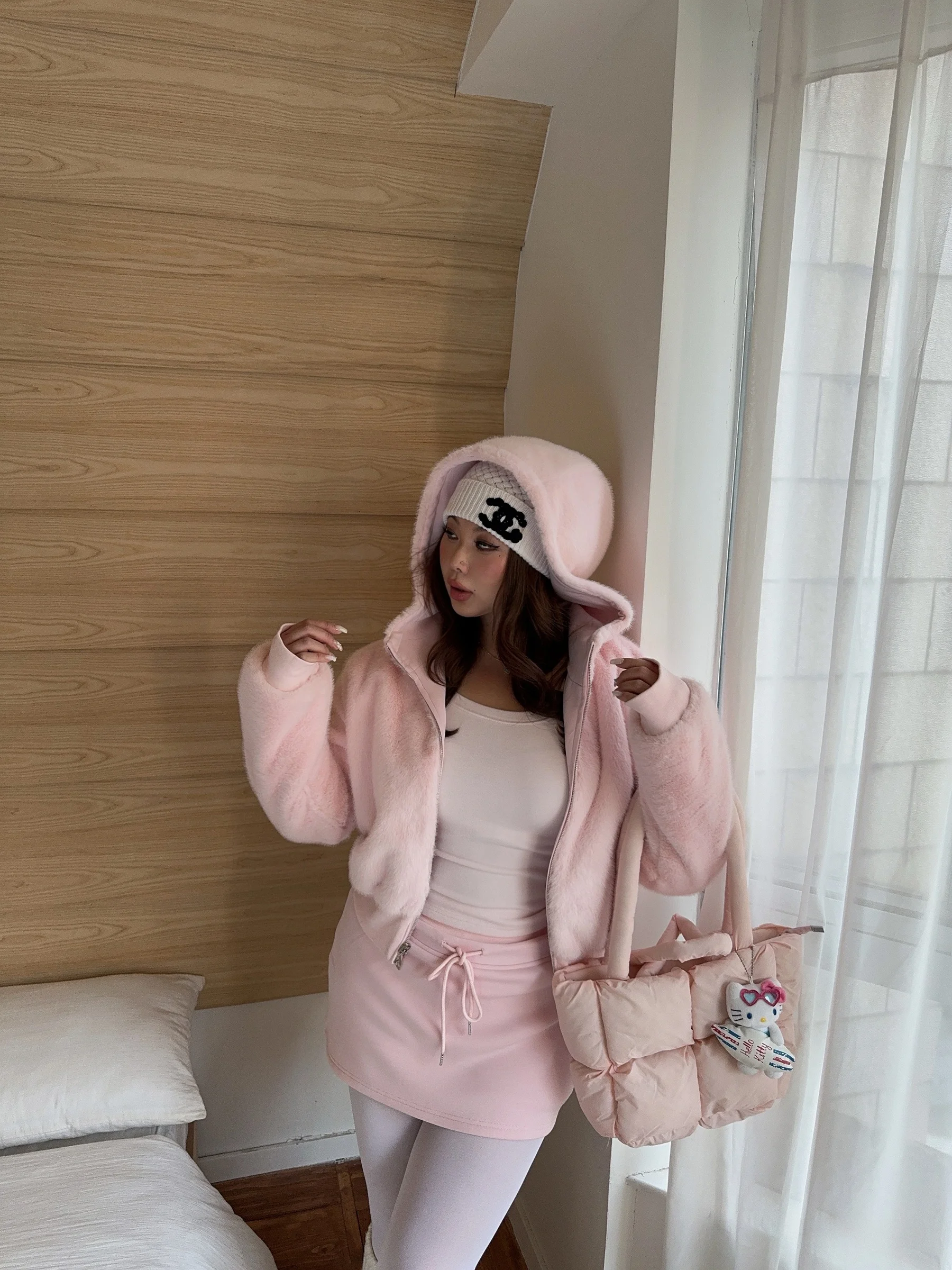 Boolibyoo Women's Double-Sided Wear Plush Hoodie Jacket And Skirt Set High-End Feelings plus Size Casual Style Winter Fa...
Boolibyoo Women's Double-Sided Wear Plush Hoodie Jacket And Skirt Set High-End Feelings plus Size Casual Style Winter Fa...