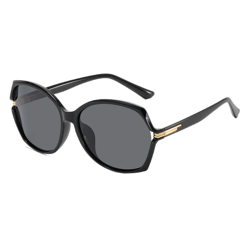 2026 Women Oversized Polarized Sunglasses New Vintage Square Gradient Outdoor Shades Stylish Ins Luxury Brand Design Sun Glasses
2026 Women Oversized Polarized Sunglasses New Vintage Square Gradient Outdoor Shades Stylish Ins Luxury Brand Design Sun Glasses