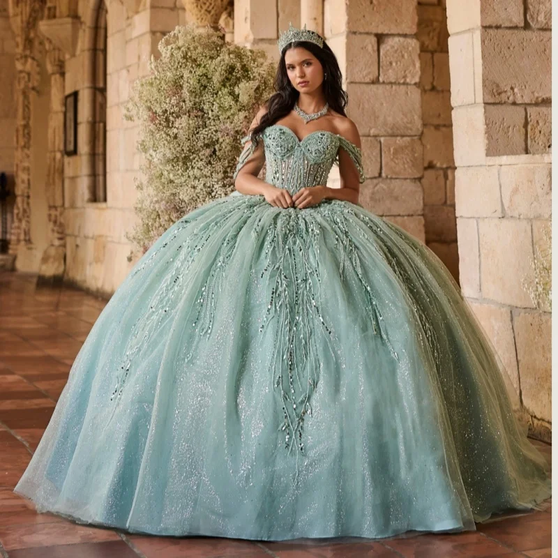 Customized Shiny Mint Green Quinceanera Dresses Off the Shoulder sequin applique Long tail Bow Vestido De 15 Quinceanera
Customized Shiny Mint Green Quinceanera Dresses Off the Shoulder sequin applique Long tail Bow Vestido De 15 Quinceanera