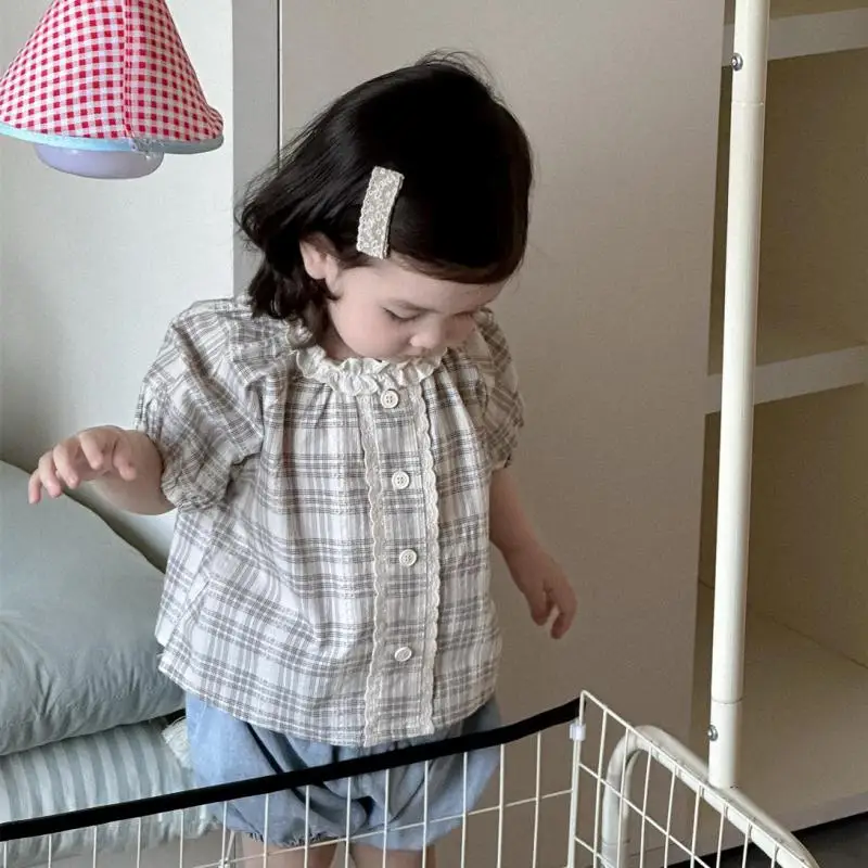2025 Summer New Baby Short Sleeve Shirts Girls Cute Lace Collar Plaid Shirts Cotton Toddler T Shirts Infant Sweet Princess Tops
2025 Summer New Baby Short Sleeve Shirts Girls Cute Lace Collar Plaid Shirts Cotton Toddler T Shirts Infant Sweet Princess Tops