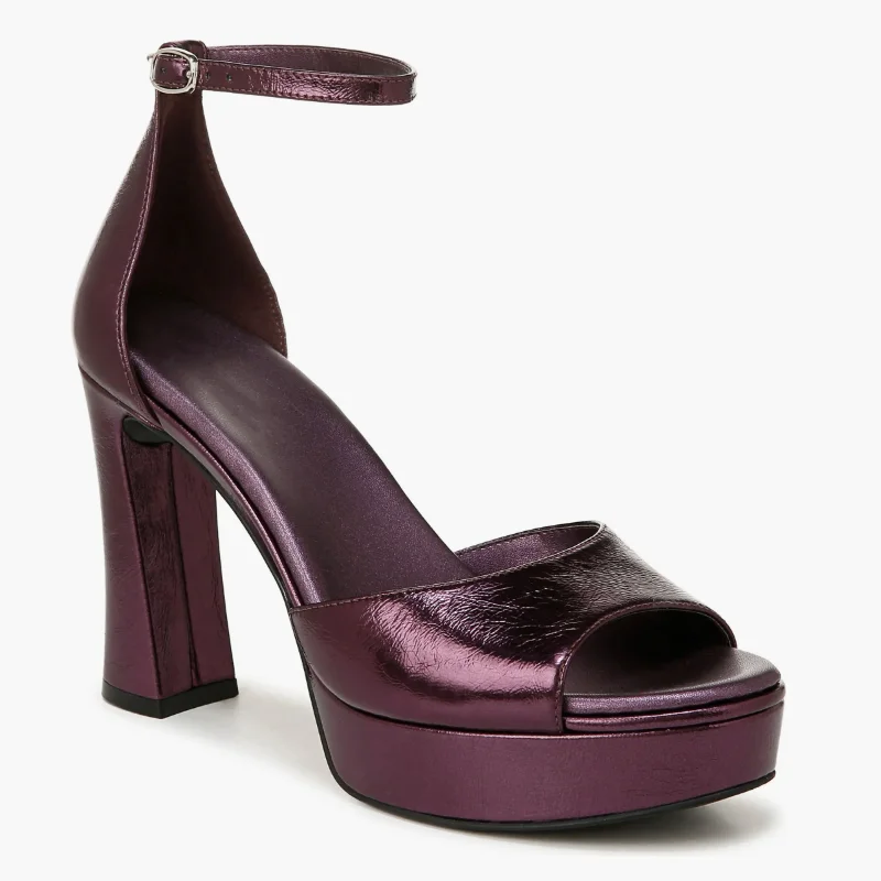 Women With One-Line Sandals 2024 Summer New Waterproof Platform Open Toe Fashion Sandals Thick Heels
Women With One-Line Sandals 2024 Summer New Waterproof Platform Open Toe Fashion Sandals Thick Heels