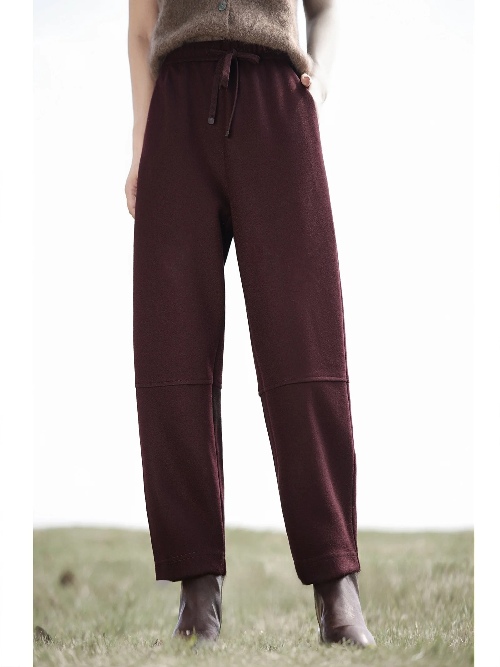 Повседневные прямые шерстяные брюки с эластичным поясом, укороченные, для работы, женские, премиум-класса, модные, из смесового полиэстера
Повседневные прямые шерстяные брюки с эластичным поясом, укороченные, для работы, женские, премиум-класса, модные, из смесового полиэстера