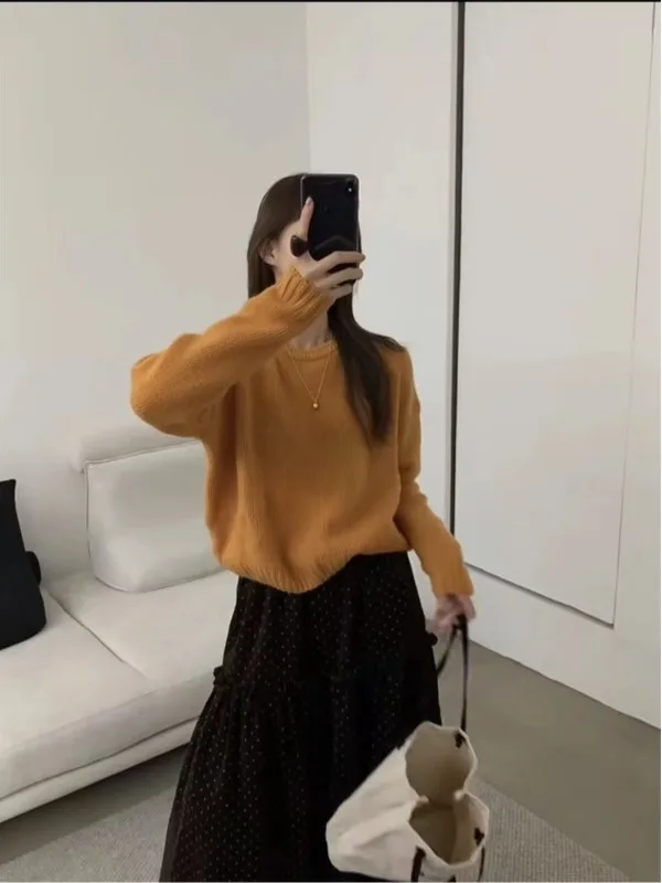 Soft Sweater Base irt Women's Korean Sle Simple Commute round Ne Long Sve Knitted Wear Underwear Top Candy Color
Soft Sweater Base irt Women's Korean Sle Simple Commute round Ne Long Sve Knitted Wear Underwear Top Candy Color