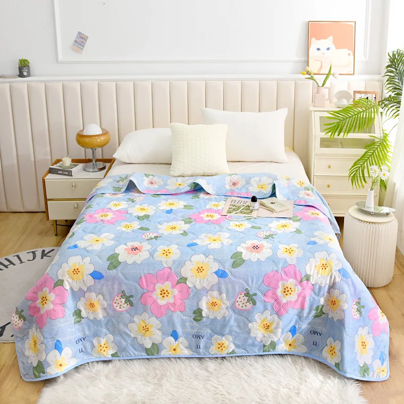 Summer Quilt Air Condition Comforter Bedding Core Machine Washable Household Dormitory
Summer Quilt Air Condition Comforter Bedding Core Machine Washable Household Dormitory