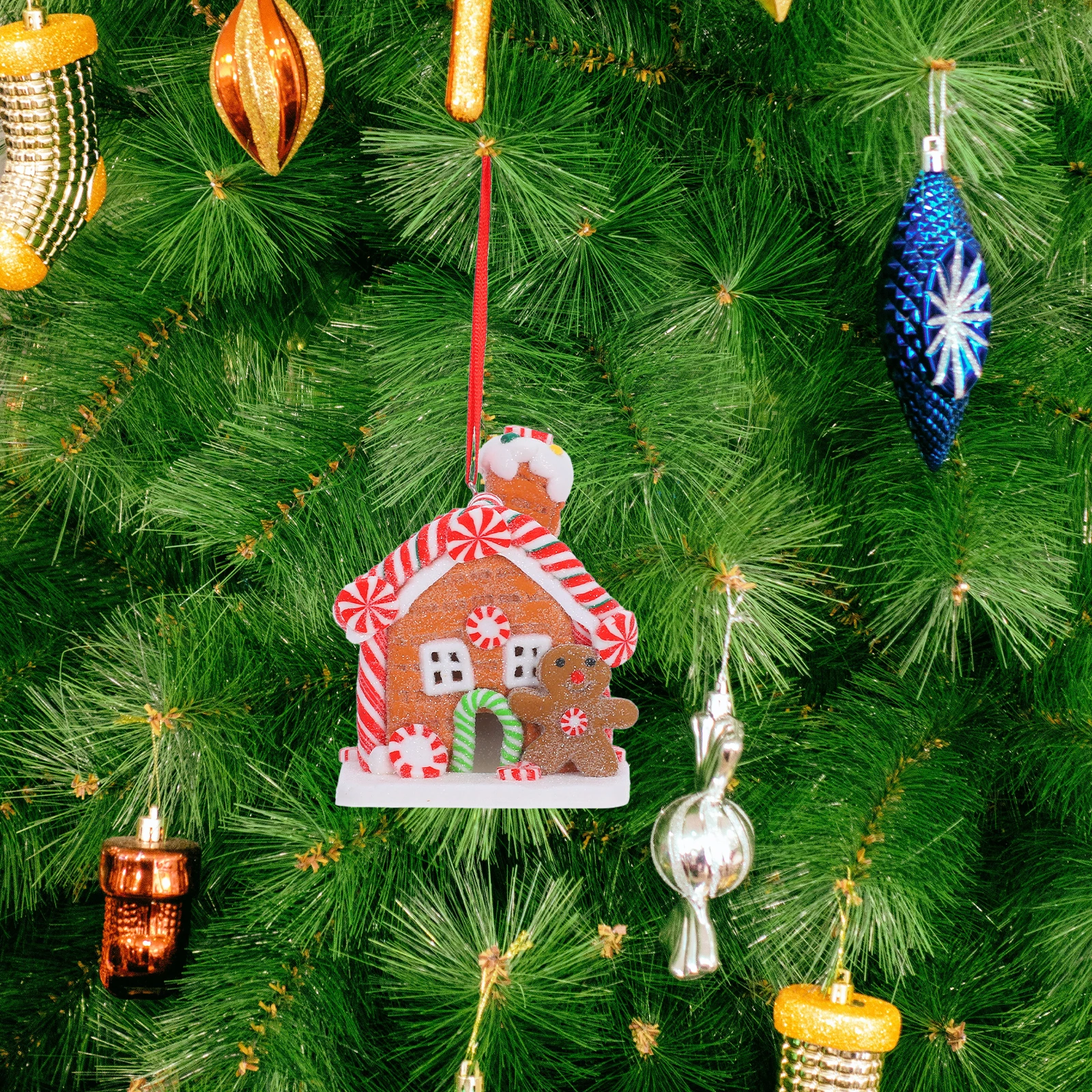 1pcs Clay Ornament Small Christmas Decor for Tree Hanging Polymer Fairy Tale Candy House LED Light Display
1pcs Clay Ornament Small Christmas Decor for Tree Hanging Polymer Fairy Tale Candy House LED Light Display