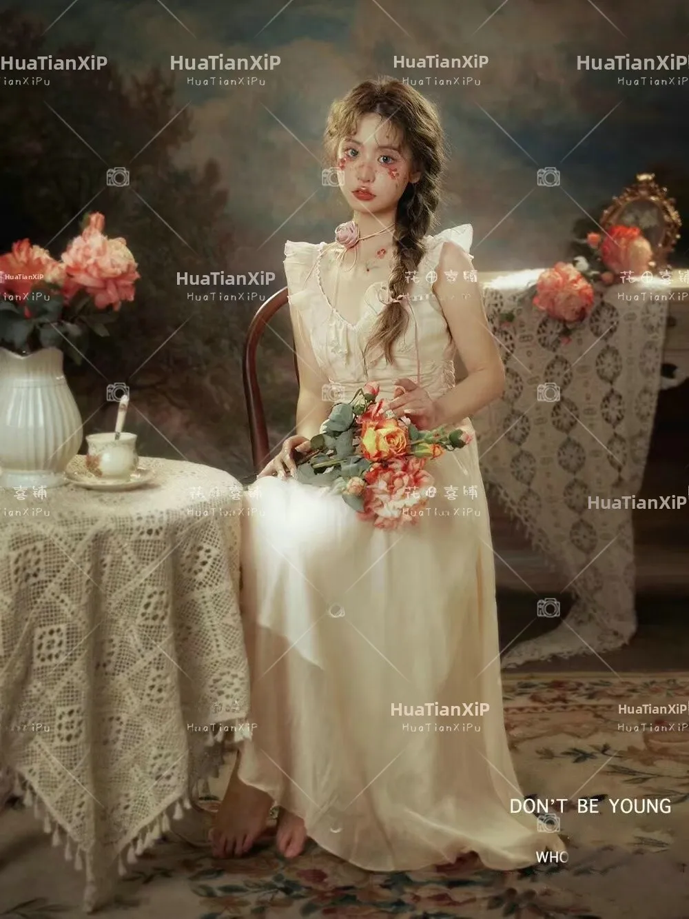 Vintage Oil Painting Style Women's Dress Photography Studio Portrait Clothing Teenage Girl Art Photo Shoot Ethnic Stage Costume
Vintage Oil Painting Style Women's Dress Photography Studio Portrait Clothing Teenage Girl Art Photo Shoot Ethnic Stage Costume