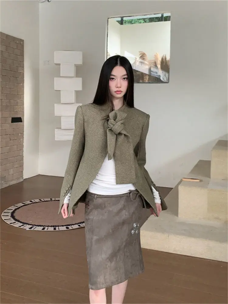 Ретро-корейский пиджак: новая весенняя модель, универсальный трендовый женский топ для офиса, свободный крой, длинный рукав
Ретро-корейский пиджак: новая весенняя модель, универсальный трендовый женский топ для офиса, свободный крой, длинный рукав