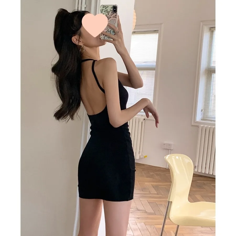 【New style】Spring and summer new trendy hanging neck open-back dress, women's temperament enveloped skirt
【New style】Spring and summer new trendy hanging neck open-back dress, women's temperament enveloped skirt