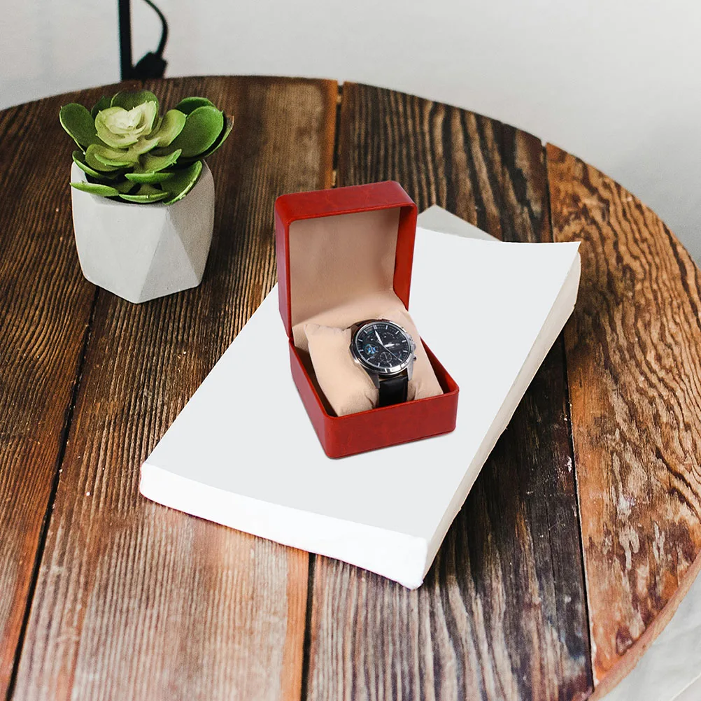 Luxury PU Watch Storage Box for Men Women Travel Jewelry Dustproof Scratch Resistant Removable Pillow Durable for Collection
Luxury PU Watch Storage Box for Men Women Travel Jewelry Dustproof Scratch Resistant Removable Pillow Durable for Collection