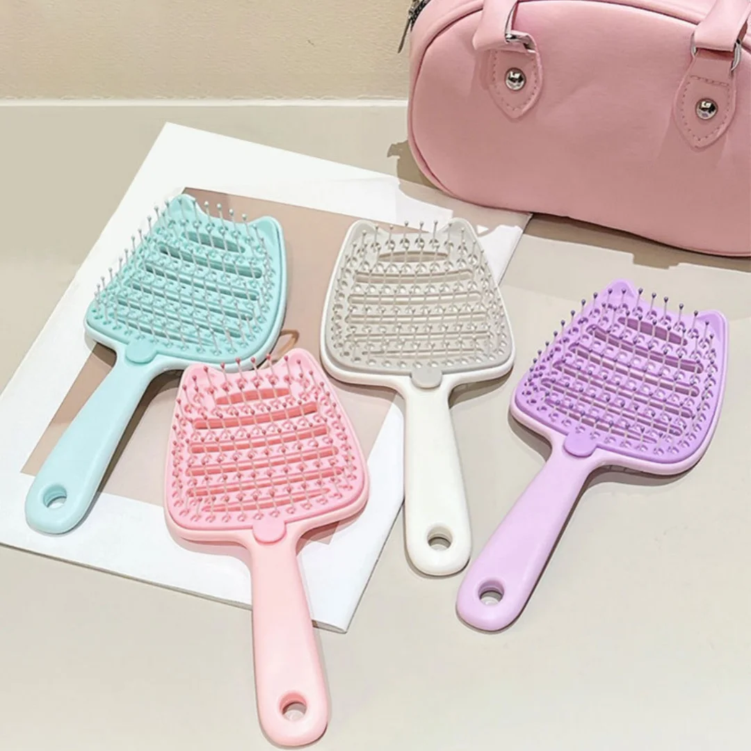 Self cleaning fluffy comb, large high cranial top fluffy styling comb, household long hair curling massage comb
Self cleaning fluffy comb, large high cranial top fluffy styling comb, household long hair curling massage comb