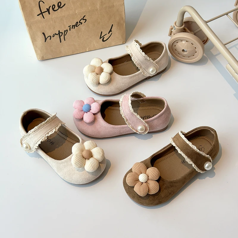 2025 Spring New Children Leather Shoes for Girls Fashionable Korean Style Soft Bottom Anti-slippery Sweet Princess Wedding Shoes
2025 Spring New Children Leather Shoes for Girls Fashionable Korean Style Soft Bottom Anti-slippery Sweet Princess Wedding Shoes