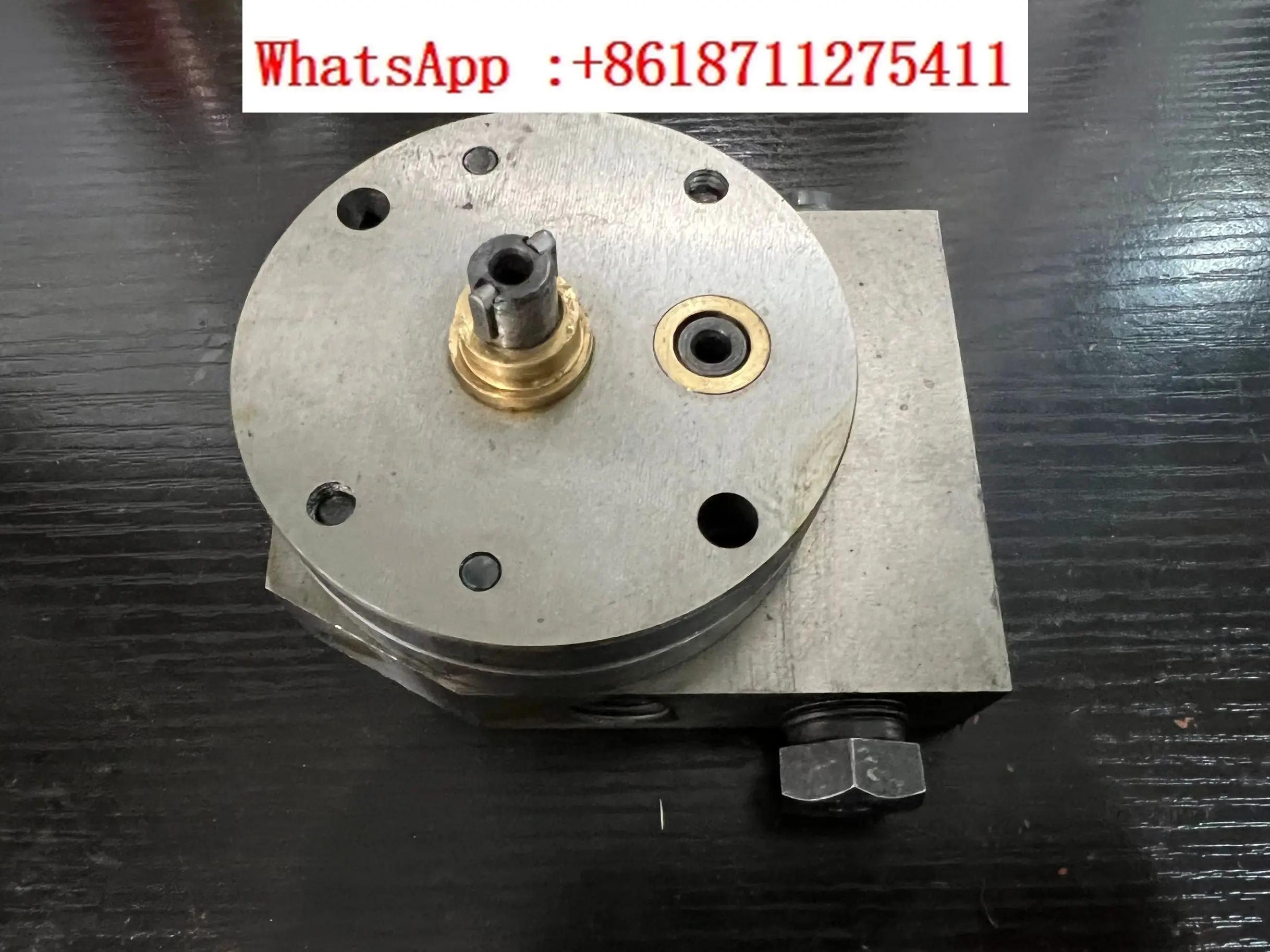 Radial drilling machine Z3040/3050 * 16 main axle box variable speed control gear oil pump 44 pump
Radial drilling machine Z3040/3050 * 16 main axle box variable speed control gear oil pump 44 pump