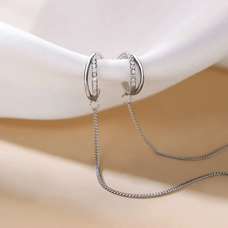 Autumn and Winter New Style Fashion Shining C Shape Long Tassel Ear Cuff No Piercing Earrings Female Design Party Jewelry Gifts
Autumn and Winter New Style Fashion Shining C Shape Long Tassel Ear Cuff No Piercing Earrings Female Design Party Jewelry Gifts