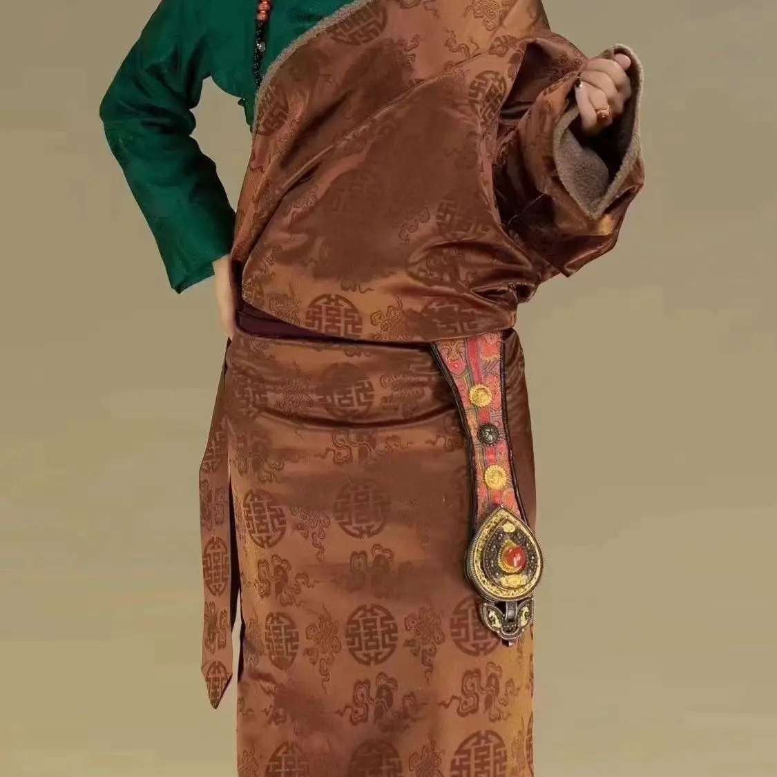 Tibetan Robe Ethnic Characteristics Long Popular High-End Fashion Casual Dance All-Match Style Warm
Tibetan Robe Ethnic Characteristics Long Popular High-End Fashion Casual Dance All-Match Style Warm
