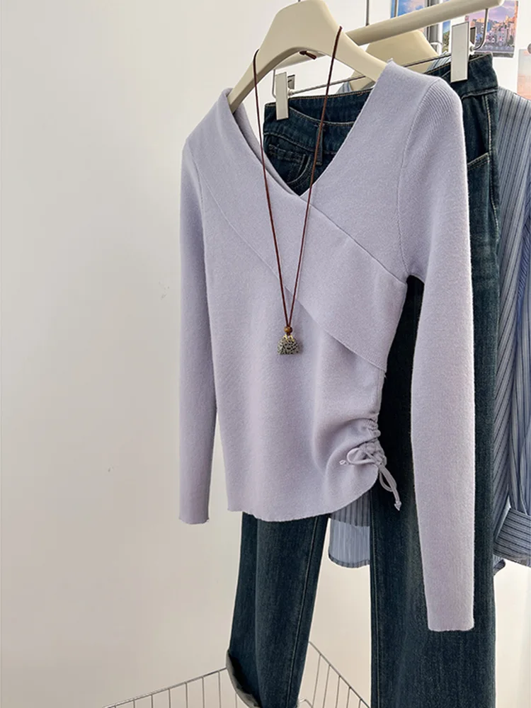 French Style Long Sleeved Knitted Sweater Women Tops Autumn And Winter New Fashion Versatile Solid Color Sweater
French Style Long Sleeved Knitted Sweater Women Tops Autumn And Winter New Fashion Versatile Solid Color Sweater