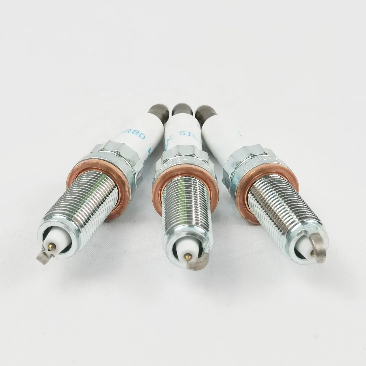 B horse X5 X3 328i 528i X1 X4 320i NGK platinum auto parts spark plug 12122455
B horse X5 X3 328i 528i X1 X4 320i NGK platinum auto parts spark plug 12122455