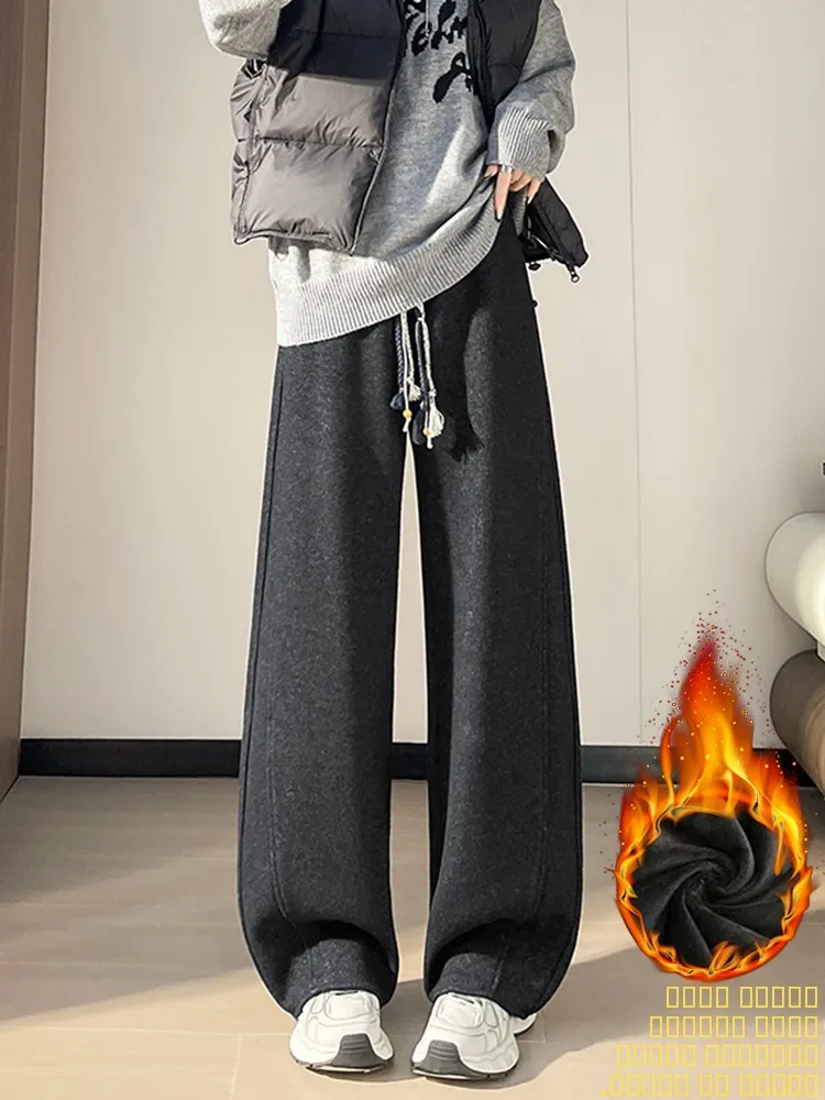 Женские повседневные брюки с высокой талией, на флисовой подкладке, прямого кроя, осенне-зимние, теплые, широкие, комфортные
Женские повседневные брюки с высокой талией, на флисовой подкладке, прямого кроя, осенне-зимние, теплые, широкие, комфортные