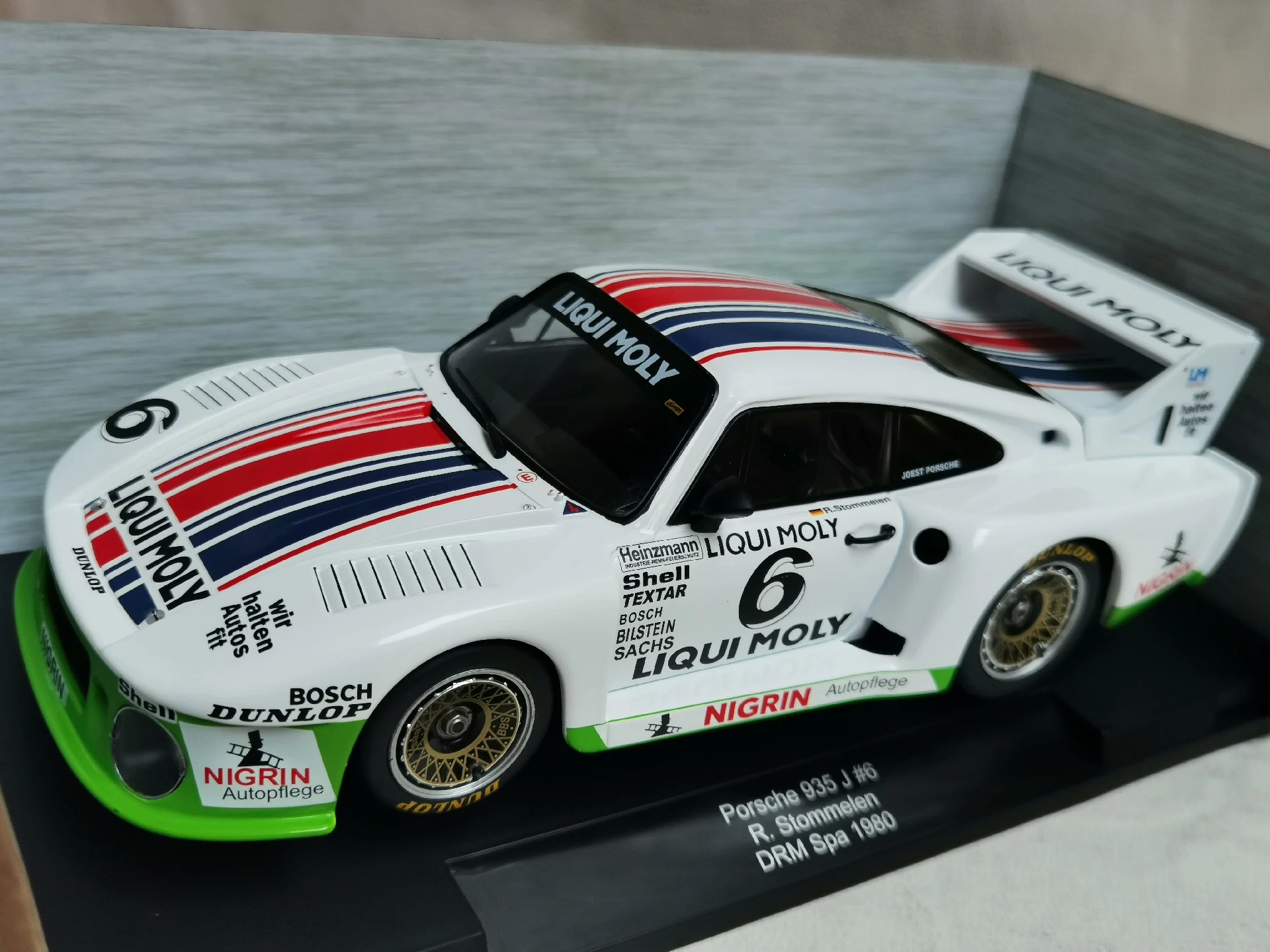 Diecast MCG 1/18 Scale PORSCHE 935 J #6 1980 Porsche Racing Alloy Car Model Collectible Toy Gift Souvenir Display Ornament
Diecast MCG 1/18 Scale PORSCHE 935 J #6 1980 Porsche Racing Alloy Car Model Collectible Toy Gift Souvenir Display Ornament