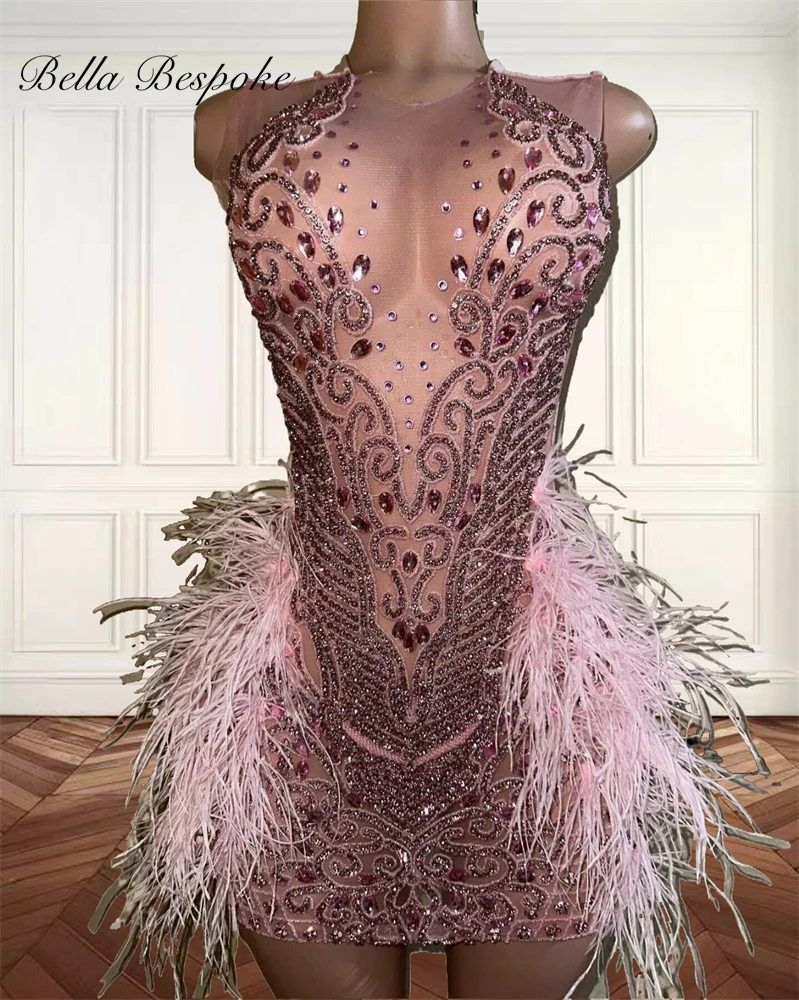 Pink O N Bead Crystal Short Prom Dresses Black Girl Feather 2024 Birthday Luxury Dress Party Gown vestidos de festa Customized
Pink O N Bead Crystal Short Prom Dresses Black Girl Feather 2024 Birthday Luxury Dress Party Gown vestidos de festa Customized