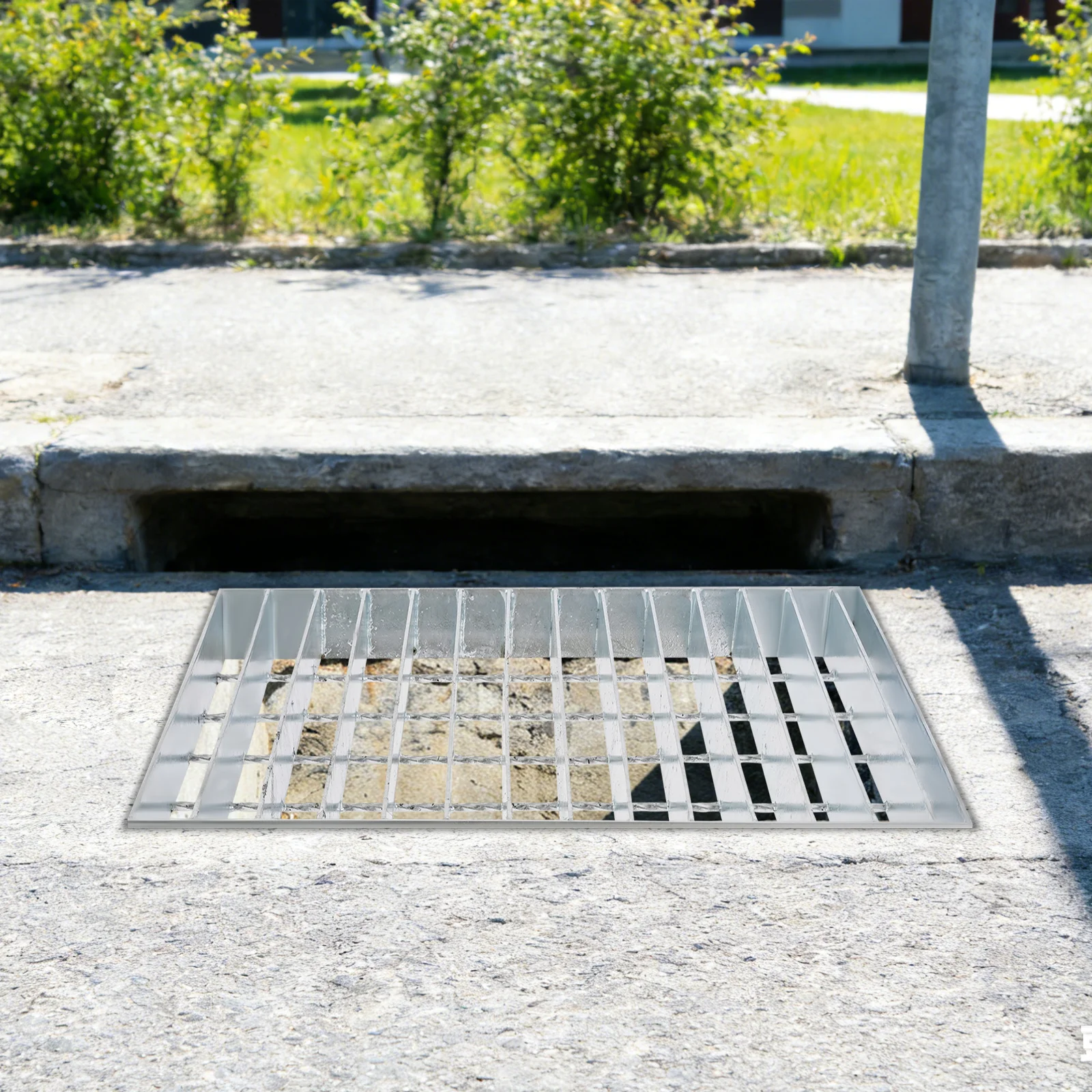 Durable Calcination Pressure Welded Drain Cover, Fast Water Flow Anti-Deformation Pedestrian Vehicle Safety Drainage Grate
Durable Calcination Pressure Welded Drain Cover, Fast Water Flow Anti-Deformation Pedestrian Vehicle Safety Drainage Grate