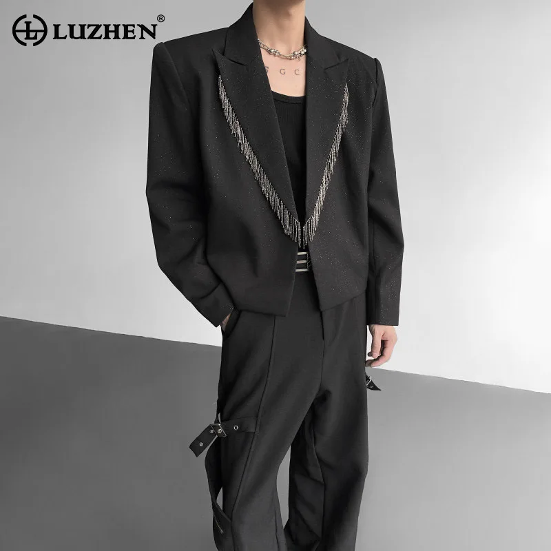 LUZHEN 2025 новый пиджак с кисточками и одной пуговицей на подплечнике, короткая куртка, мужская мода, элегантное красивое мужское пальто JY4574
LUZHEN 2025 новый пиджак с кисточками и одной пуговицей на подплечнике, короткая куртка, мужская мода, элегантное красивое мужское пальто JY4574
