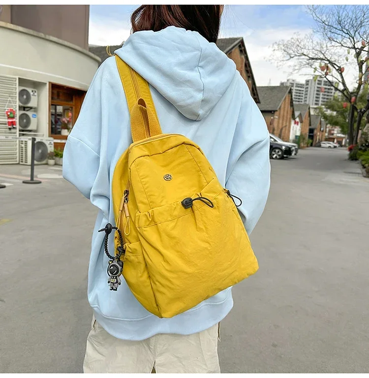 Nylon Solid Color Backpacks Large Capacity Commuting Versatile 2025 Fashion Bags for Women Sewing Simple Fashion Backpacks
Nylon Solid Color Backpacks Large Capacity Commuting Versatile 2025 Fashion Bags for Women Sewing Simple Fashion Backpacks