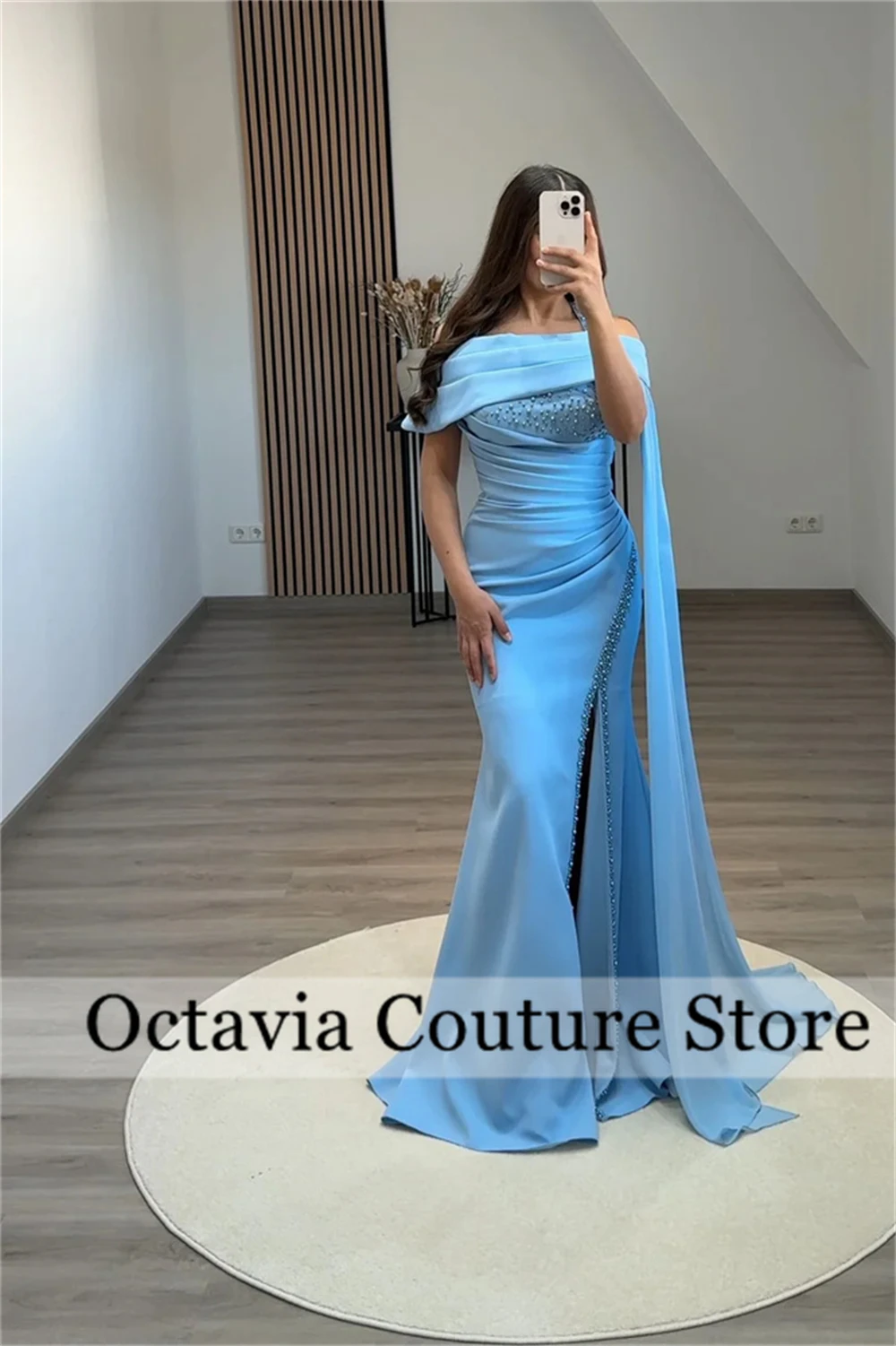 Customized Simple Blue Halter Evening Dress Classic Beaded Prom Dresses Fashion Party Pleats Occasion Gown فستان وردي
Customized Simple Blue Halter Evening Dress Classic Beaded Prom Dresses Fashion Party Pleats Occasion Gown فستان وردي