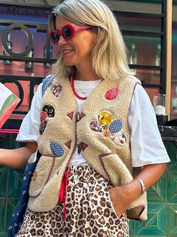 Casual Printed Vest for Women, V-neck Sleeveless Flared Pocket Vest, 2024 Autumn Vintage Streetwear for Women
Casual Printed Vest for Women, V-neck Sleeveless Flared Pocket Vest, 2024 Autumn Vintage Streetwear for Women