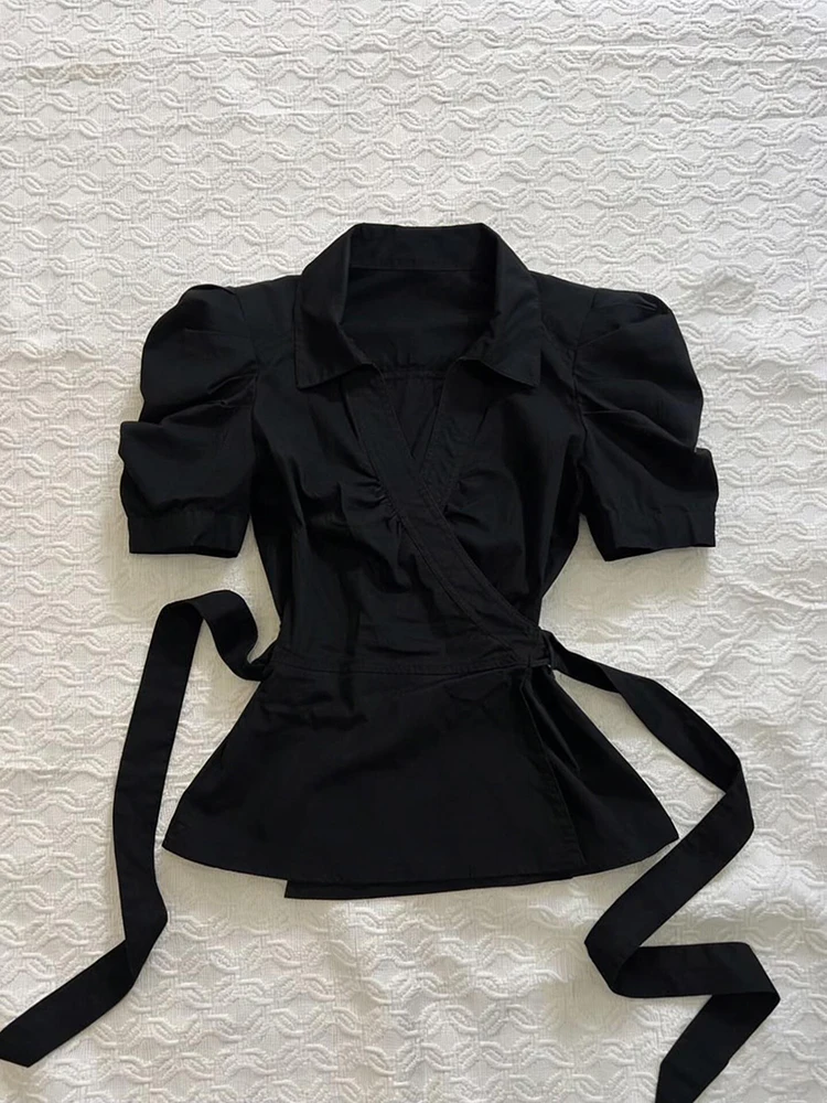 Elegant Black Short Sleeve Shirt Women's Bow Tie Vintage Style Slim Fit Cotton Blend Casual Top for Young Girls Summer Wear
Elegant Black Short Sleeve Shirt Women's Bow Tie Vintage Style Slim Fit Cotton Blend Casual Top for Young Girls Summer Wear