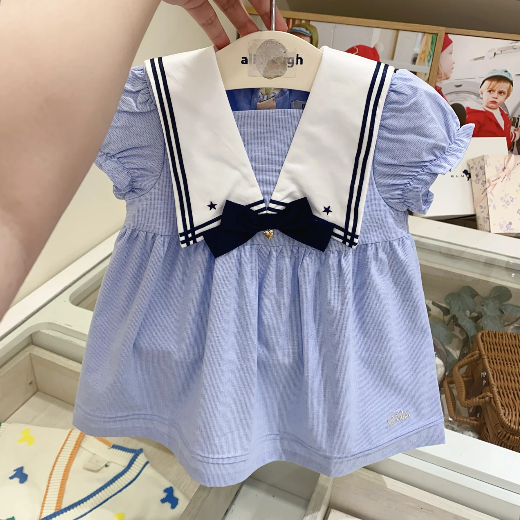 Summer New Navy Collar Bubble Sleeve Dress Korean Style Cotton Linen Fabric Princess Skirt for Baby Girls Children's Clothing
Summer New Navy Collar Bubble Sleeve Dress Korean Style Cotton Linen Fabric Princess Skirt for Baby Girls Children's Clothing