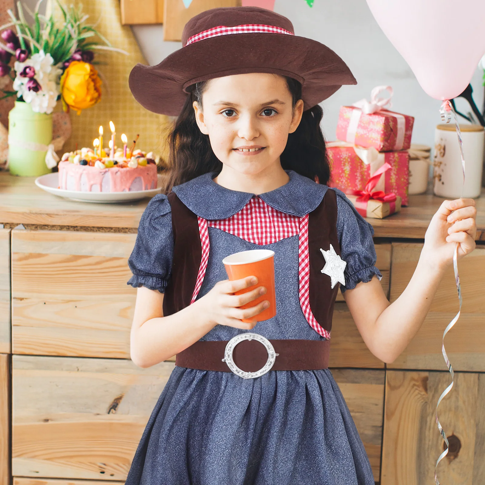 1 комплект, 1 комплект, наряд для девочек-ковбой на Хэллоуин, удобная легкая одежда в стиле вестерн для вечеринок, игровой костюм, размер пастушки 
1 комплект, 1 комплект, наряд для девочек-ковбой на Хэллоуин, удобная легкая одежда в стиле вестерн для вечеринок, игровой костюм, размер пастушки