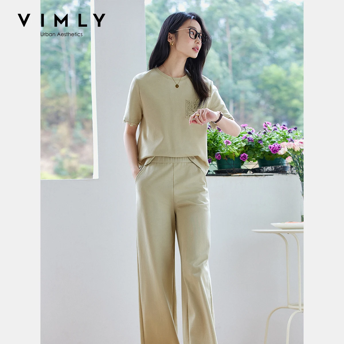 VIMLY Summer Women's Pant Suit 2025 Lace Splicing Cuff Knitted T-shirt Wide Legs Pants Woman Two-piece Set Female Clothing A1173
VIMLY Summer Women's Pant Suit 2025 Lace Splicing Cuff Knitted T-shirt Wide Legs Pants Woman Two-piece Set Female Clothing A1173