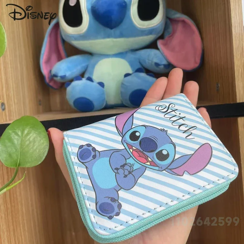 Stitch New Women's Short Wallet Fashionable and High-quality PU Girls' Storage Wallet Cartoon Multifunctional Women's Coin Purse
Stitch New Women's Short Wallet Fashionable and High-quality PU Girls' Storage Wallet Cartoon Multifunctional Women's Coin Purse