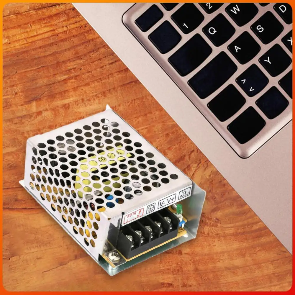 12V 5A Power Supply Adapter 60W Switching Power Supply 220 AC To 12V DC for LED Strip Light
12V 5A Power Supply Adapter 60W Switching Power Supply 220 AC To 12V DC for LED Strip Light