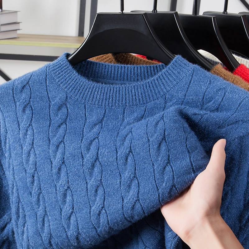 High-quality British Style Men's Autumn and Winter Thickened O-neck Sweater for Daily Commuting To Keep Warm.
High-quality British Style Men's Autumn and Winter Thickened O-neck Sweater for Daily Commuting To Keep Warm.