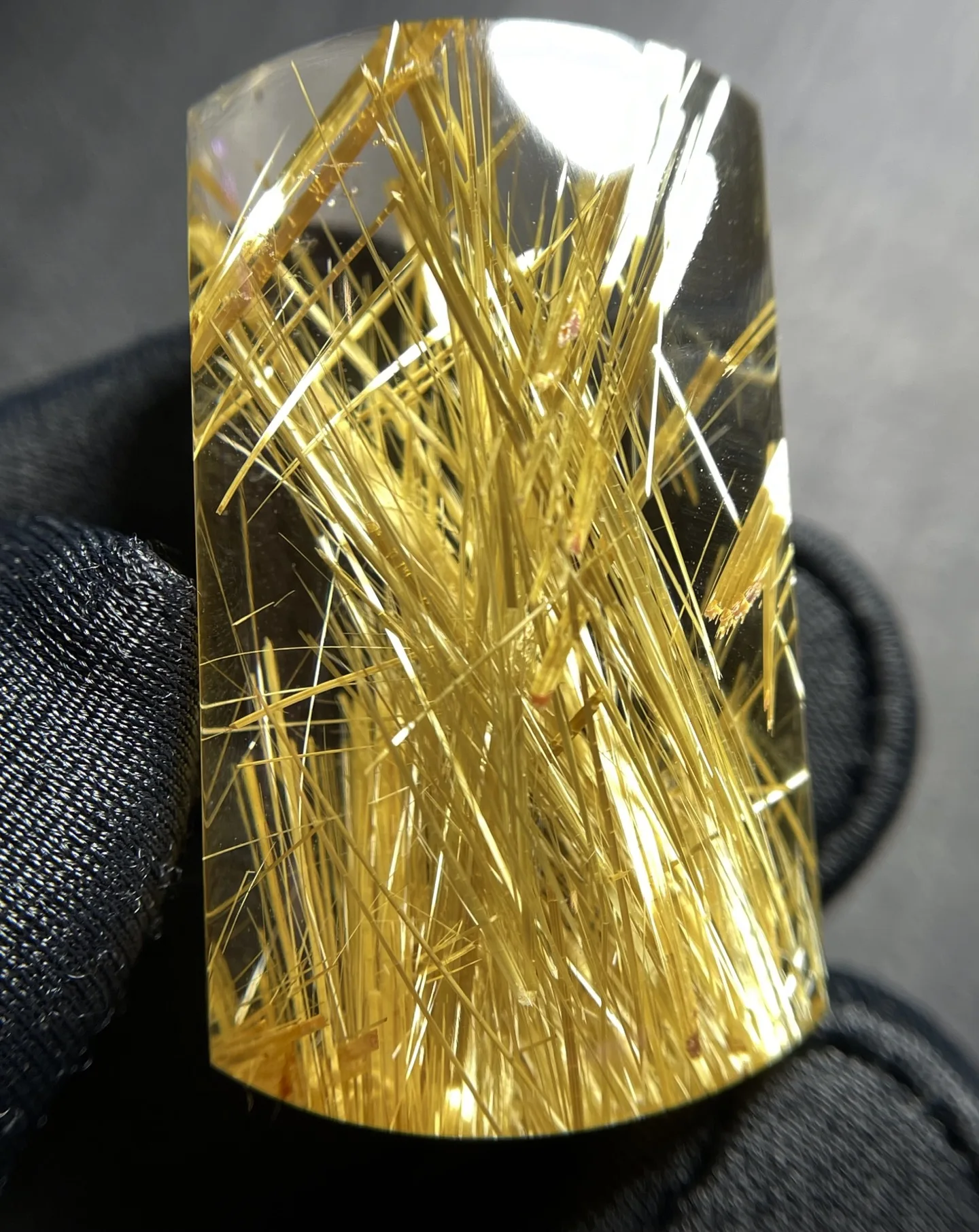 Natural Gold Rutilated Quartz Pendant Rutilated Jewelry 34*19.8*10.9mm Women Brazil AAAAAAA
Natural Gold Rutilated Quartz Pendant Rutilated Jewelry 34*19.8*10.9mm Women Brazil AAAAAAA
