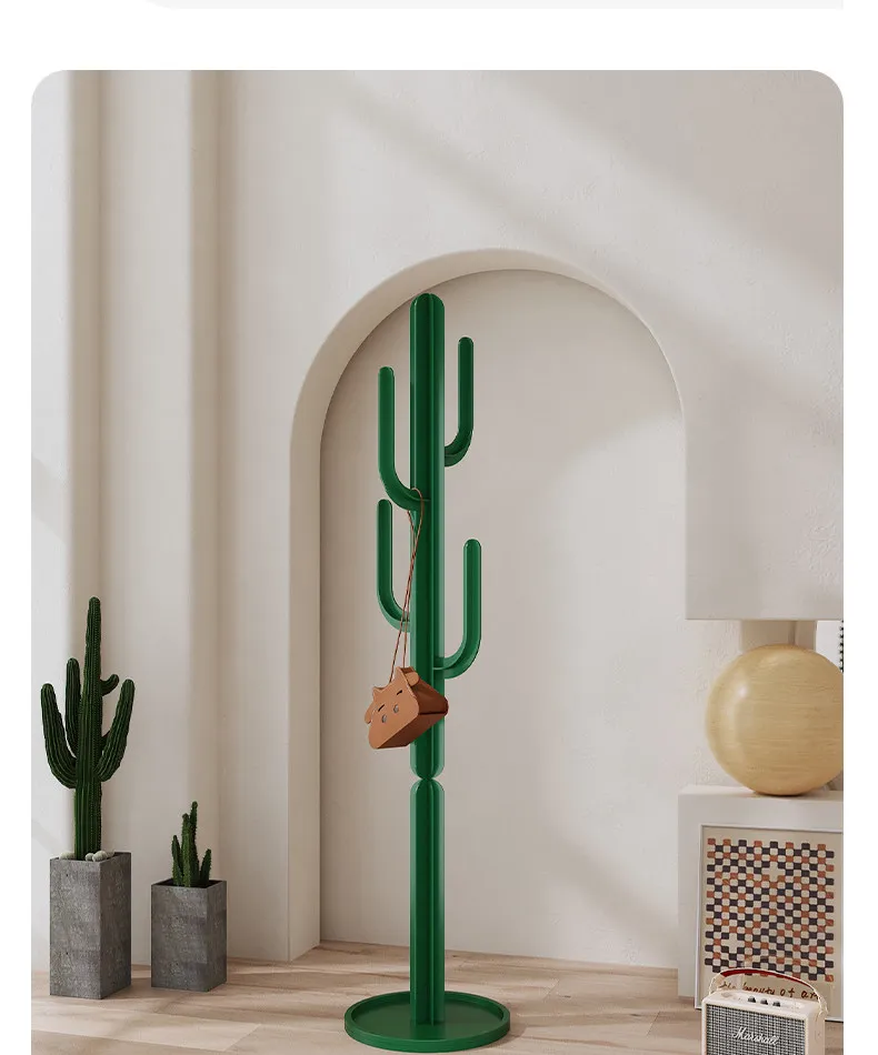 Легкая роскошь: напольная вешалка для одежды в гостиной и спальне.
Легкая роскошь: напольная вешалка для одежды в гостиной и спальне.