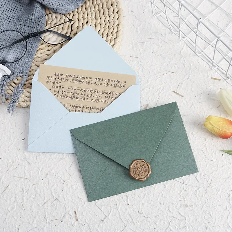 50pcs Multicolor Envelope High-grade Pearlescent Paper 16.5x11cm Envelopes for Wedding Invitation Business Supplies Stationery
50pcs Multicolor Envelope High-grade Pearlescent Paper 16.5x11cm Envelopes for Wedding Invitation Business Supplies Stationery