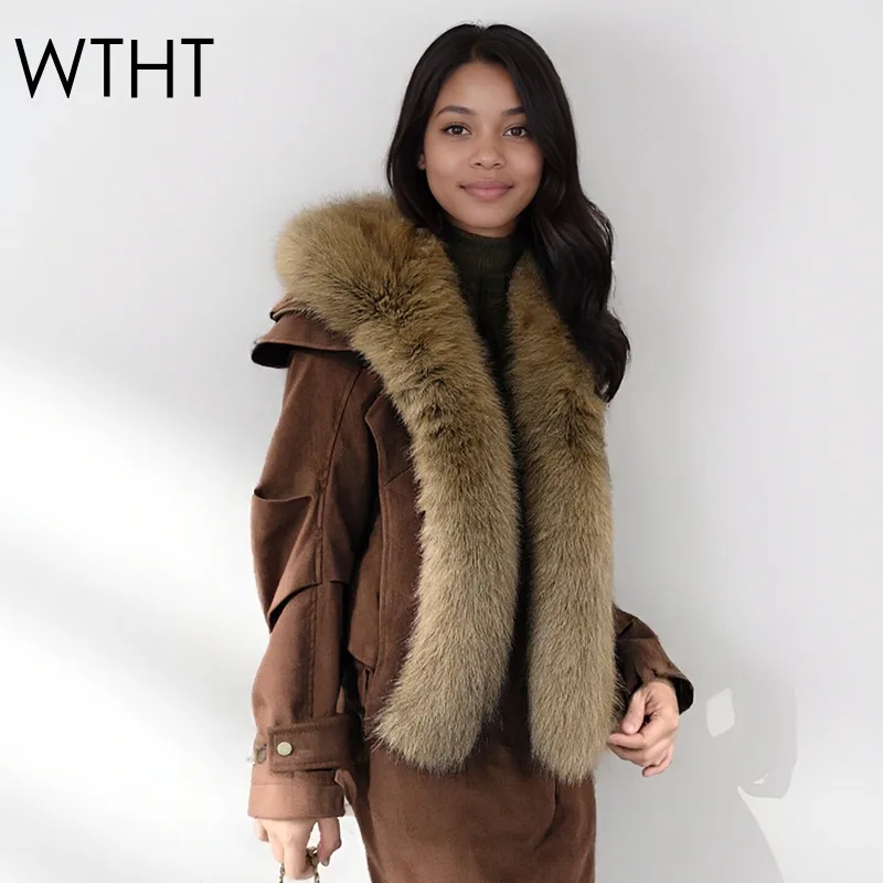 WTHT Trendy New Women's Thick Suede Quilted Jacket 2025 Winter Spliced Plush Collar Long Sleeve Warm Coat Female 1LS2716
WTHT Trendy New Women's Thick Suede Quilted Jacket 2025 Winter Spliced Plush Collar Long Sleeve Warm Coat Female 1LS2716