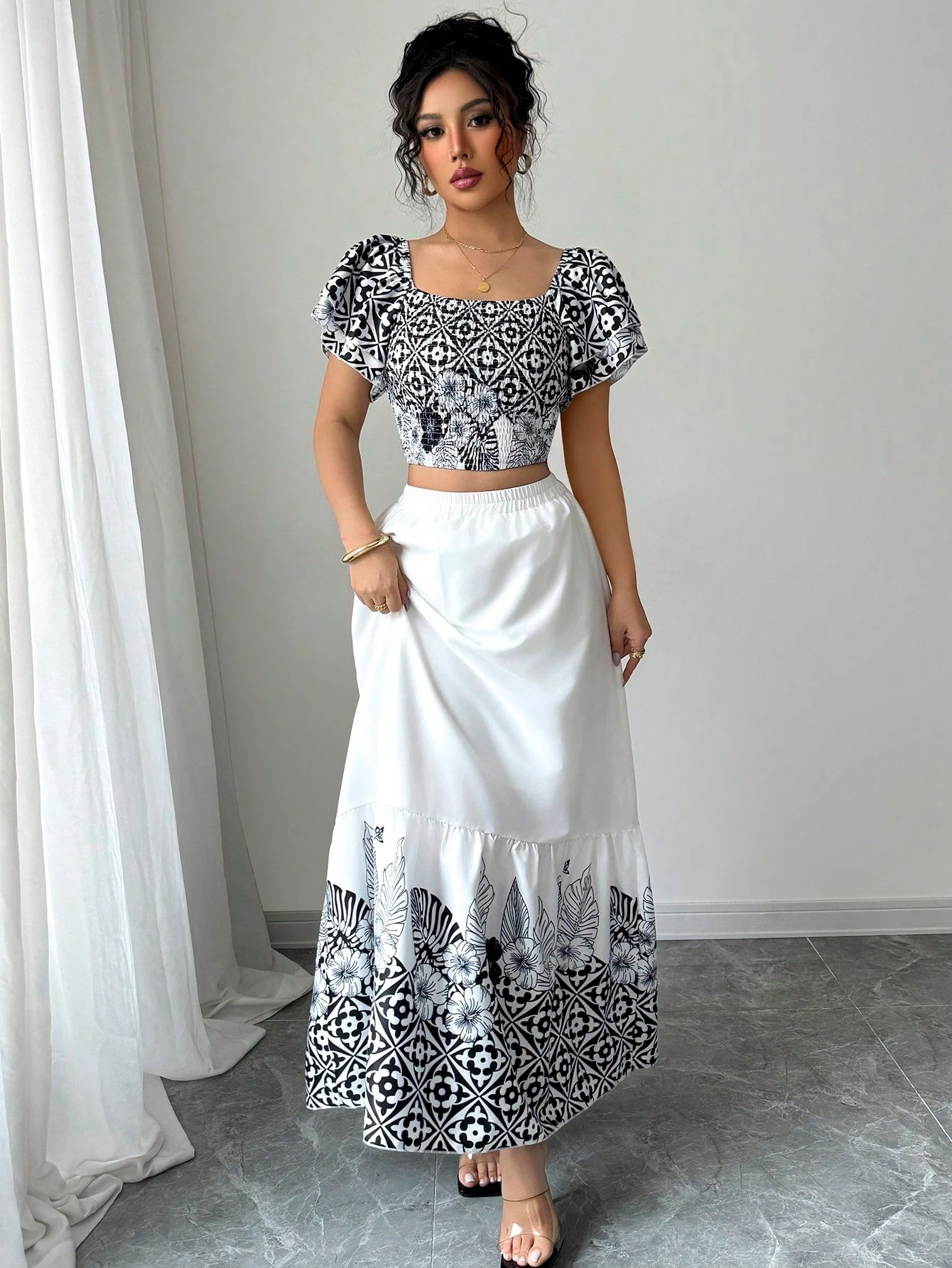 Women's All Over Print Off Shoulder Top & Skirt Set, Boho Chic Fashion Casual Shortsleeve Top & Skirt for Daily Holiday Vacation
Women's All Over Print Off Shoulder Top & Skirt Set, Boho Chic Fashion Casual Shortsleeve Top & Skirt for Daily Holiday Vacation