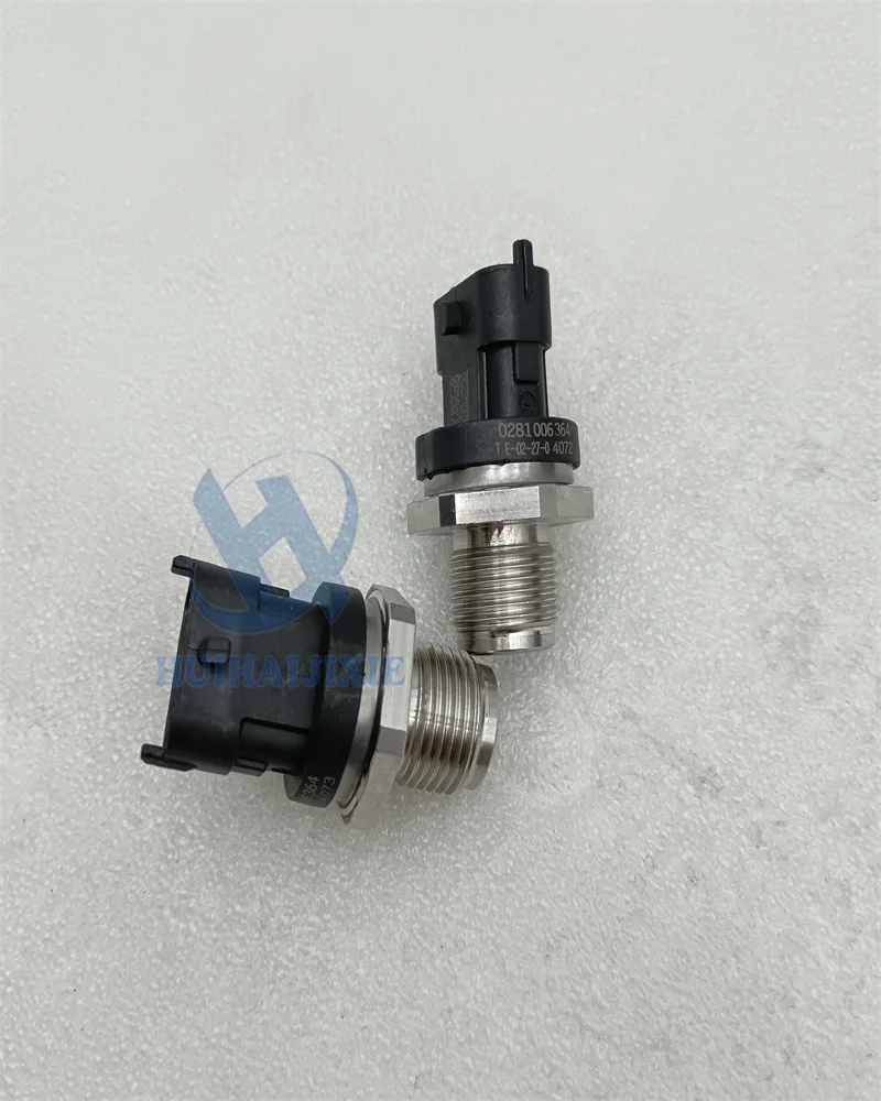 6754-72-1211 6754-72-1212 6754721211 6754721212 for Komatsu Wheel Loader WA380 WA430 Engine 6D107 Pressure Sensor 
6754-72-1211 6754-72-1212 6754721211 6754721212 for Komatsu Wheel Loader WA380 WA430 Engine 6D107 Pressure Sensor