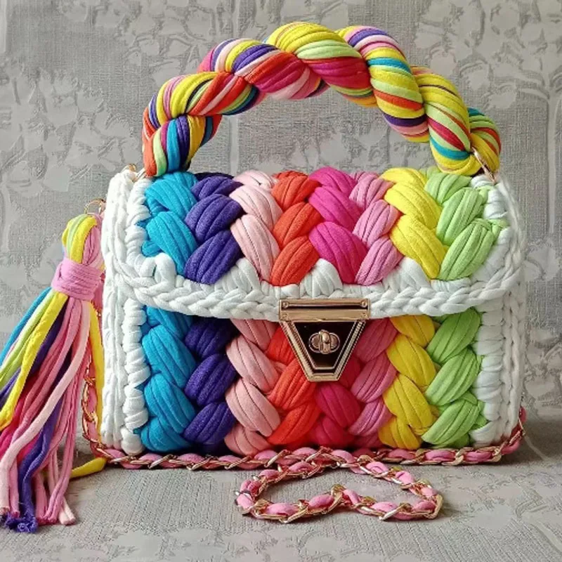 Новая женская сумка ручной работы, вязаная крючком сумка, тканая сумка, тканевая полоска, роскошная дизайнерская сумка, кошельки для женщин, сумки-тоут
Новая женская сумка ручной работы, вязаная крючком сумка, тканая сумка, тканевая полоска, роскошная дизайнерская сумка, кошельки для женщин, сумки-тоут