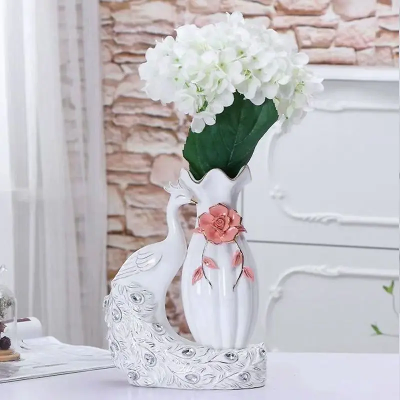 Peacock Ceramic Vase Ornament - Light Luxury Home Decor for Living Room TV Stand, Entryway & Wine Cabinet, Elegant Household
Peacock Ceramic Vase Ornament - Light Luxury Home Decor for Living Room TV Stand, Entryway & Wine Cabinet, Elegant Household
