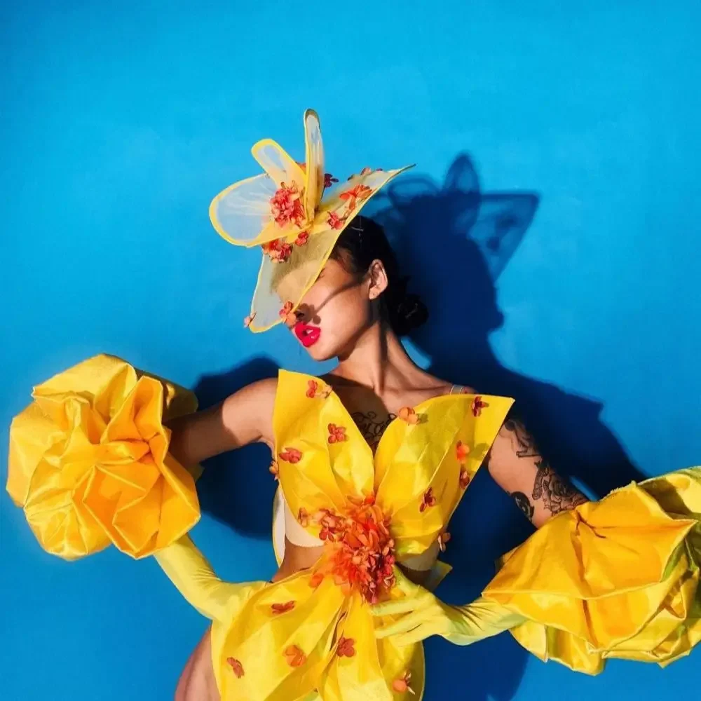 Yellow Big Flower Bodysuit Gloves Dance Outfit Nightclub Women party Stage Show Sexy gogo Dance Costume
Yellow Big Flower Bodysuit Gloves Dance Outfit Nightclub Women party Stage Show Sexy gogo Dance Costume