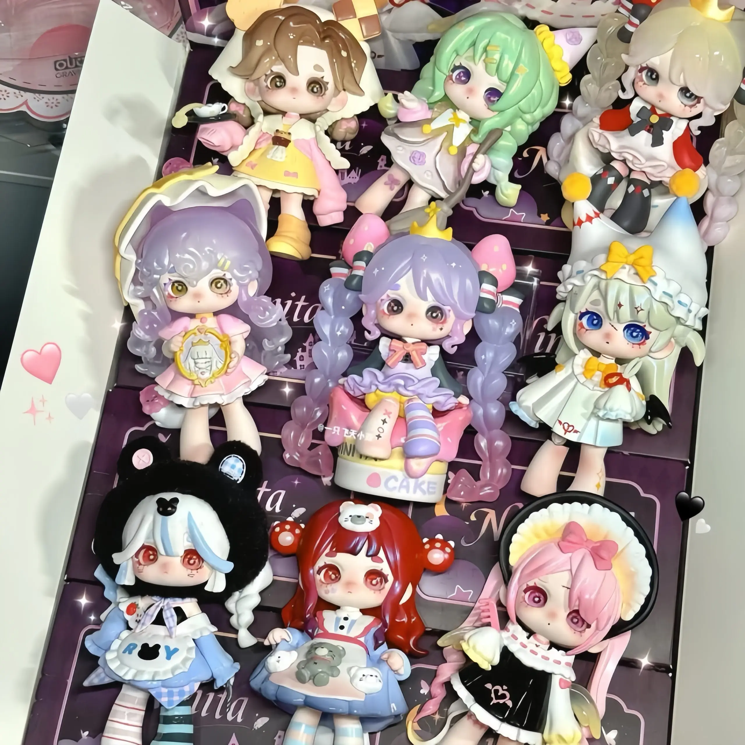 Ninita Mirror Paradise Series слепая коробка Kawaii милая фигурка аниме модель игрушки модный подарок загадочная коробка
Ninita Mirror Paradise Series слепая коробка Kawaii милая фигурка аниме модель игрушки модный подарок загадочная коробка